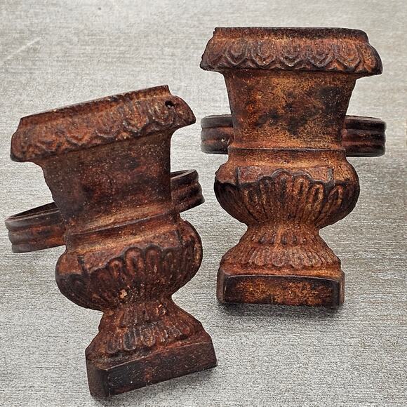 Vintage Cast Iron Napkin Rings Set of 4 | Rustic Victorian Metal Table Decor - Picture 2 of 5